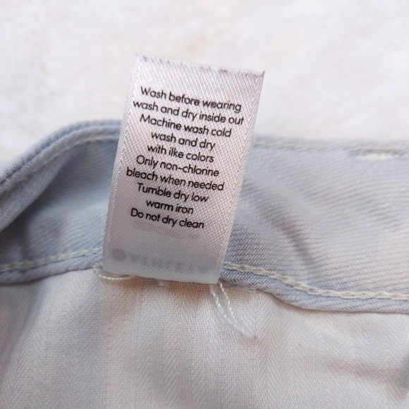 Athleta Light Blue Sculptex Skinny Crop Mid Rise Jeans | Size 2 - Picture 12 of 16